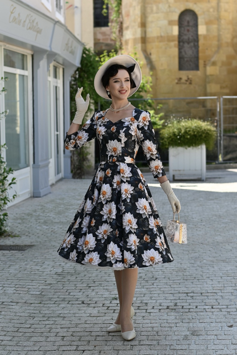 Farah Floral Swing Dress In Extended Sizing